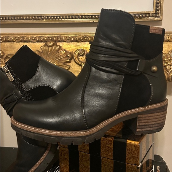 Pikolinos San Sabastian Black Boots Size 6.5- 7 (EU 37) - Picture 2 of 10